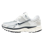 WMNS Vomero 5 "Photon Dust"