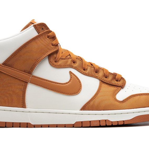 Dunk High "Monarch" DV7223 800