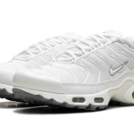 Air Max Plus "Triple White" 604133 139