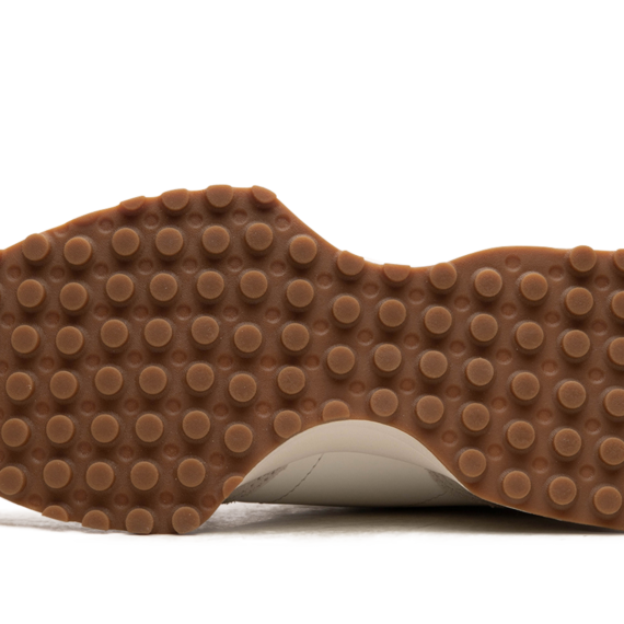 327 "Moonbeam Oak Leaf Green" MS327ASN