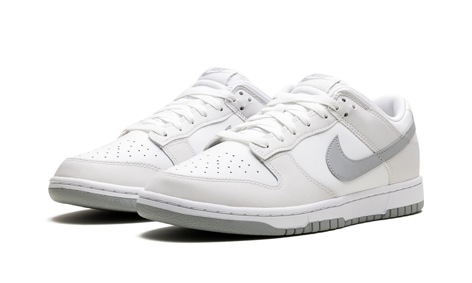Dunk Low Retro "Summit White Light Smoke Grey" DV0831 106