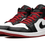 Air Jordan 1 Mid "Gym Red Black Toe" DQ8426 106