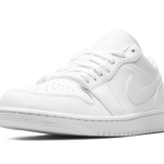 Air Jordan 1 Low "Triple White" 553558 136