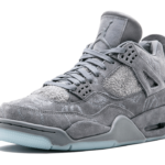 Air Jordan 4 Retro "Kaws" 930155 003