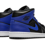 Air Jordan 1 Mid "Hyper Royal" 554724 077