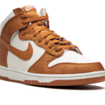 Dunk High "Monarch" DV7223 800