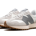 327 "Moonbeam Shadow Grey" U327LT