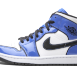 Air Jordan 1 Mid SE "Signal Blue" DD6834 402