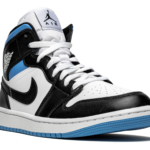 AIR JORDAN 1 MID WMNS "Black / White / University Blue" BQ6472 102