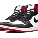 AIR JORDAN 1 HIGH OG WMNS "Satin Black Toe" CD0461 016