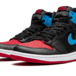 AIR JORDAN 1 HIGH OG WMNS "UNC to Chicago" CD0461 046