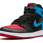 AIR JORDAN 1 HIGH OG WMNS "UNC to Chicago" CD0461 046