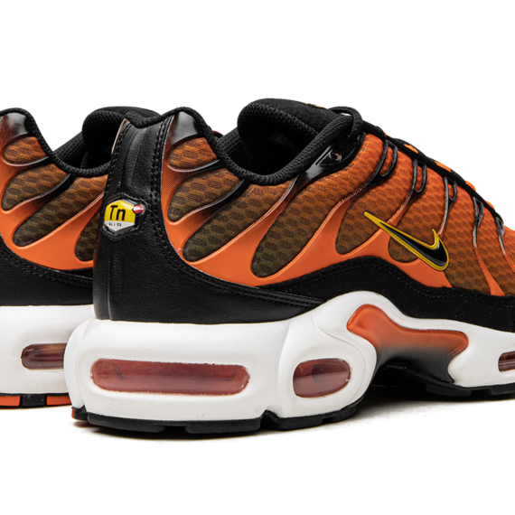 Air Max Plus DM0032 800