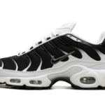 Air Max Plus "Black / White" CT1094 102