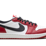 Air Jordan 1 Low OG "Chicago (2025)" HQ6998 600