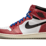 Air Jordan 1 Retro High OG "Trophy Room - With Blue Laces" DA2728 100B