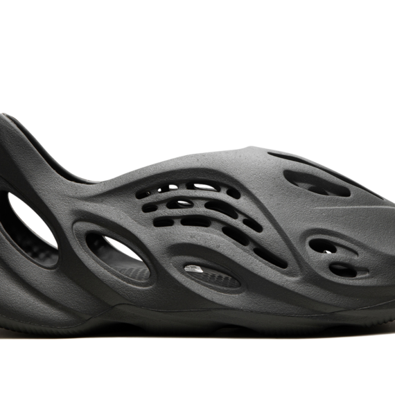 Yeezy Foam Runner "Carbon" IG5349