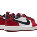 Air Jordan 1 Low OG "Chicago (2025)" HQ6998 600