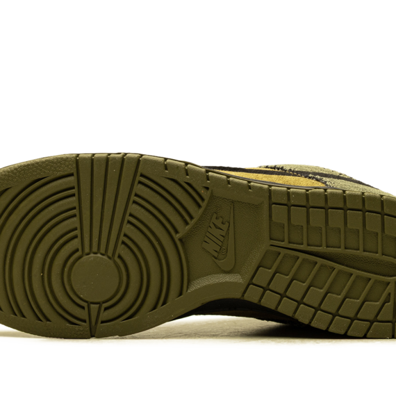 Dunk Low Retro SE "Camo Olive" HV4452 300
