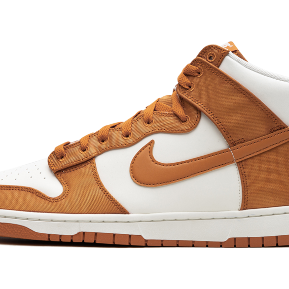 Dunk High "Monarch" DV7223 800