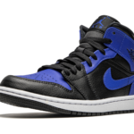 Air Jordan 1 Mid "Hyper Royal" 554724 077