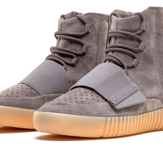 Yeezy Boost 750 "Glow In The Dark" BB1840