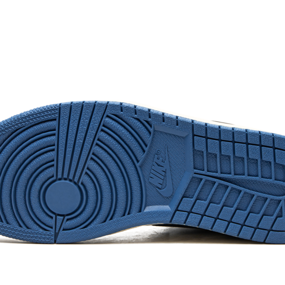 Air Jordan 1 High OG SP "Travis Scott - Fragment" DH3227 105