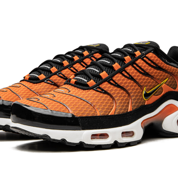 Air Max Plus DM0032 800