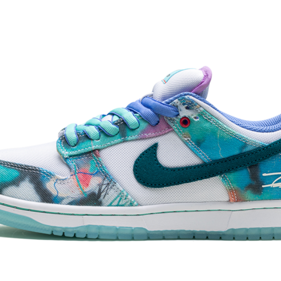 Dunk Low SB "Futura Laboratories - Bleached Aqua" HF6061 400