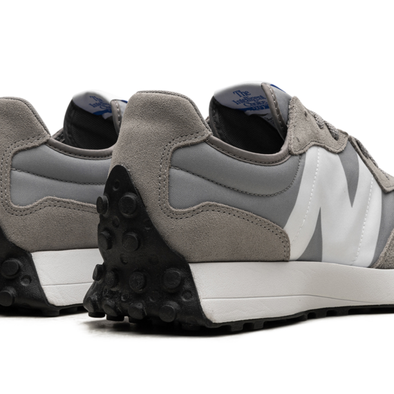 327 "Marblehead White" MS327CPI