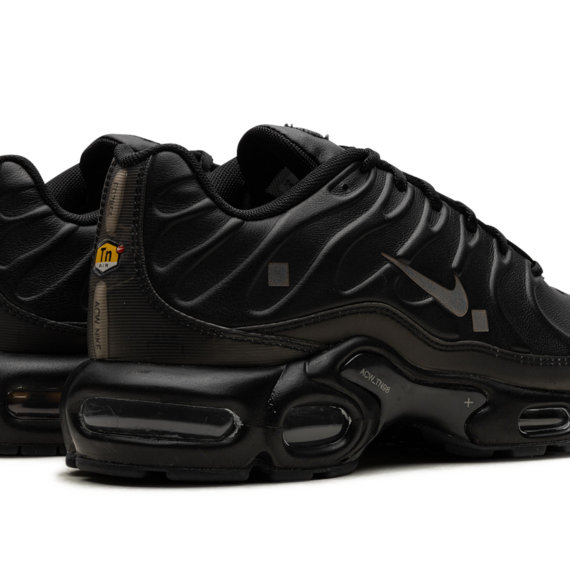 Air Max Plus "A-COLD-WALL - Black" FD7855 001