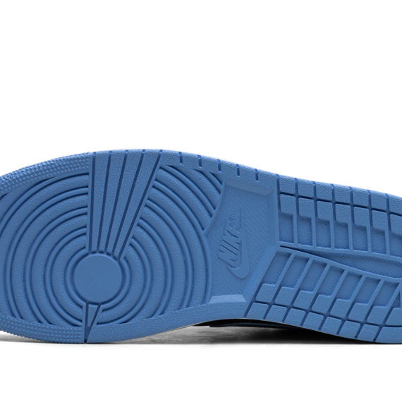 Air Jordan 1 Low "University Blue" 553558 041