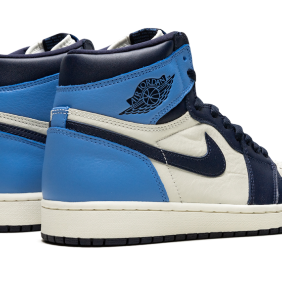 Air Jordan 1 Retro High OG "Obsidian/University Blue" 555088 140