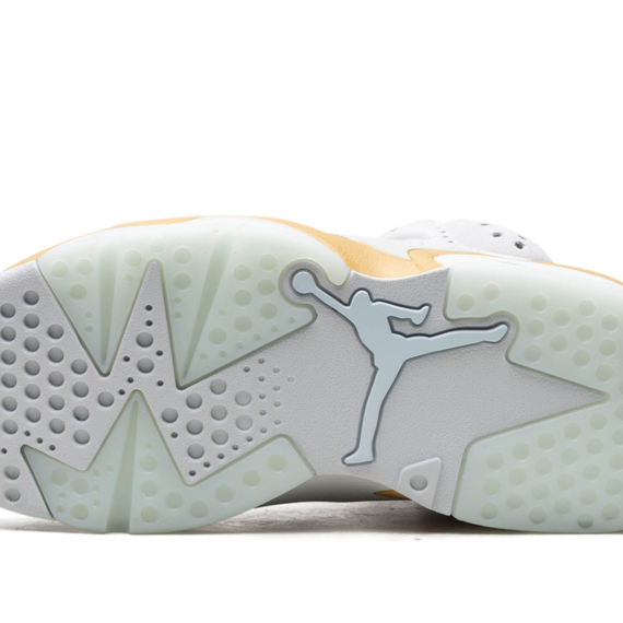 Air Jordan 6 WMNS "Pearl" DQ4914 074