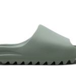 Yeezy Slide "Salt" ID5480