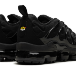 Air Vapormax Plus "Triple Black" 924453 004