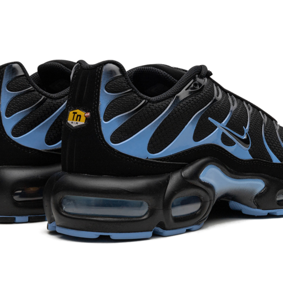 Air Max Plus "Black / University Blue" DM0032 005
