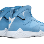 Air Jordan 7 Retro "Pantone" 304775 400