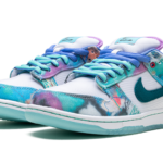 Dunk Low SB "Futura Laboratories - Bleached Aqua" HF6061 400