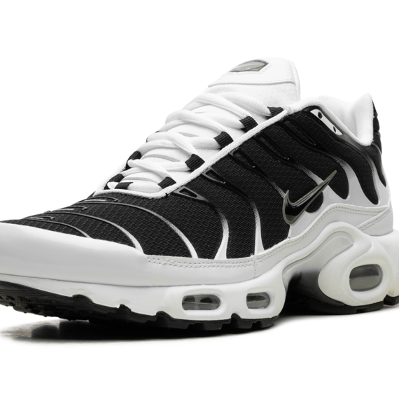 Air Max Plus "Black / White" CT1094 102