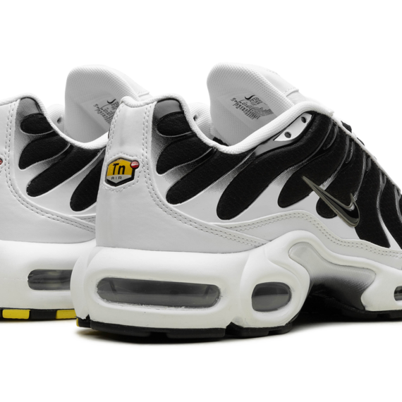 Air Max Plus "Black / White" CT1094 102