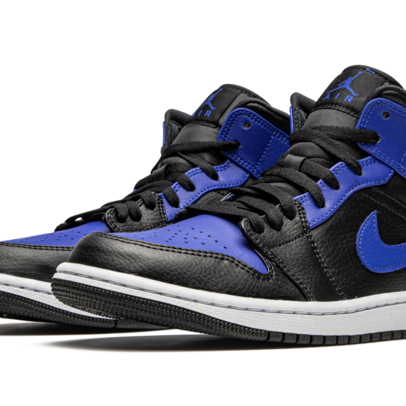 Air Jordan 1 Mid "Hyper Royal" 554724 077