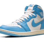 Air Jordan 1 High OG "UNC Reimagined" DZ5485 402