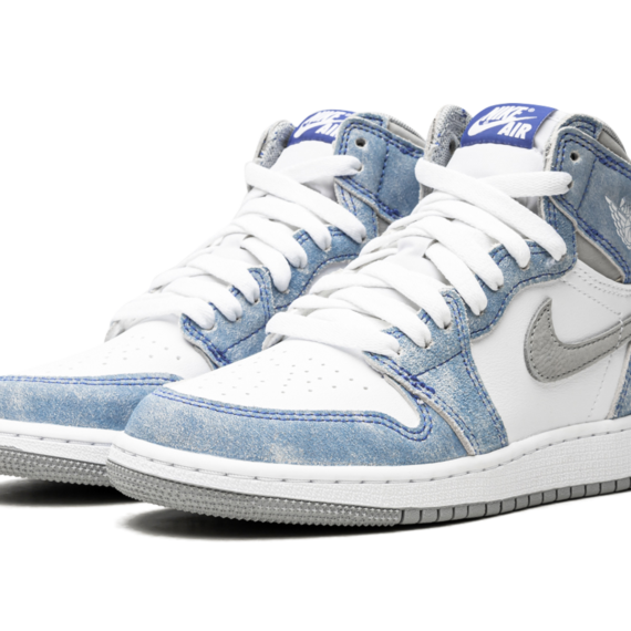 Air Jordan 1 High OG GS "Hyper Royal" 575441 402
