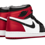 AIR JORDAN 1 HIGH OG WMNS "Satin Black Toe" CD0461 016