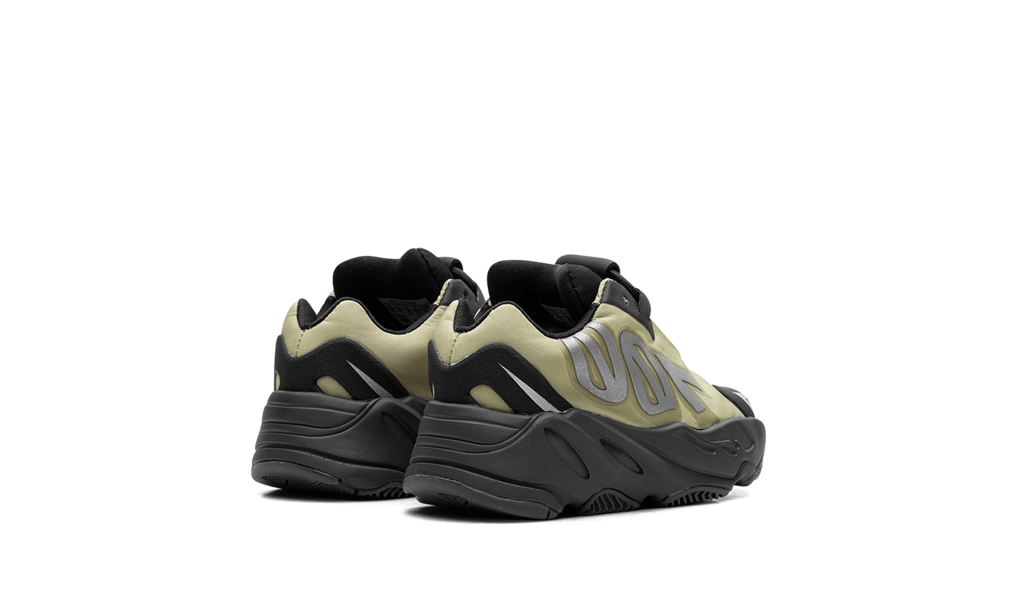 Boost 700 MNVN "Resin" GY4812