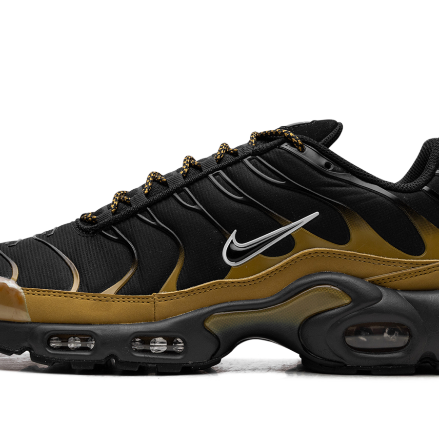 AIR MAX PLUS "Black" FB9722-700