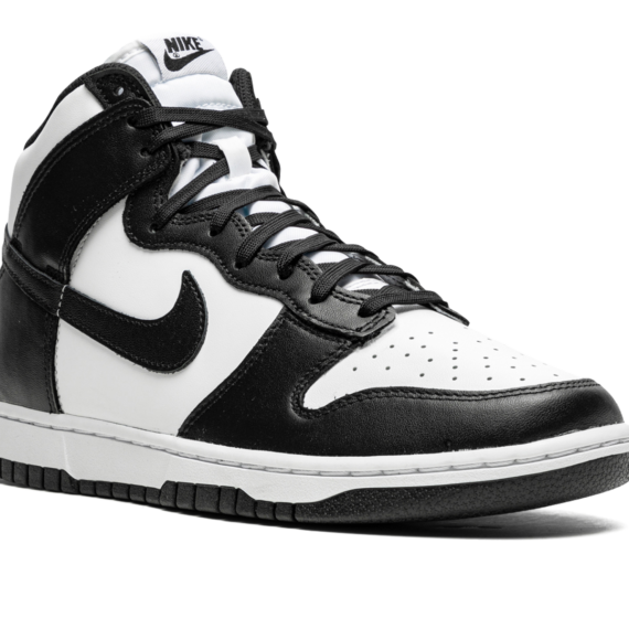Dunk High Retro "Panda - Black / White" DD1399 105