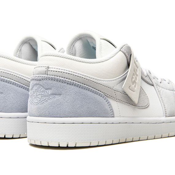 Air Jordan 1 Low "Paris" CV3043 100